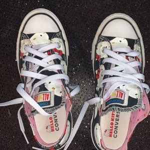 Hello kitty converse